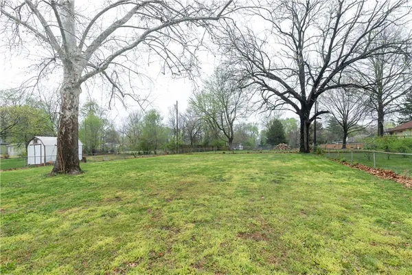 $245,000 | 4404 East 137th Street, Grandview, MO 64030