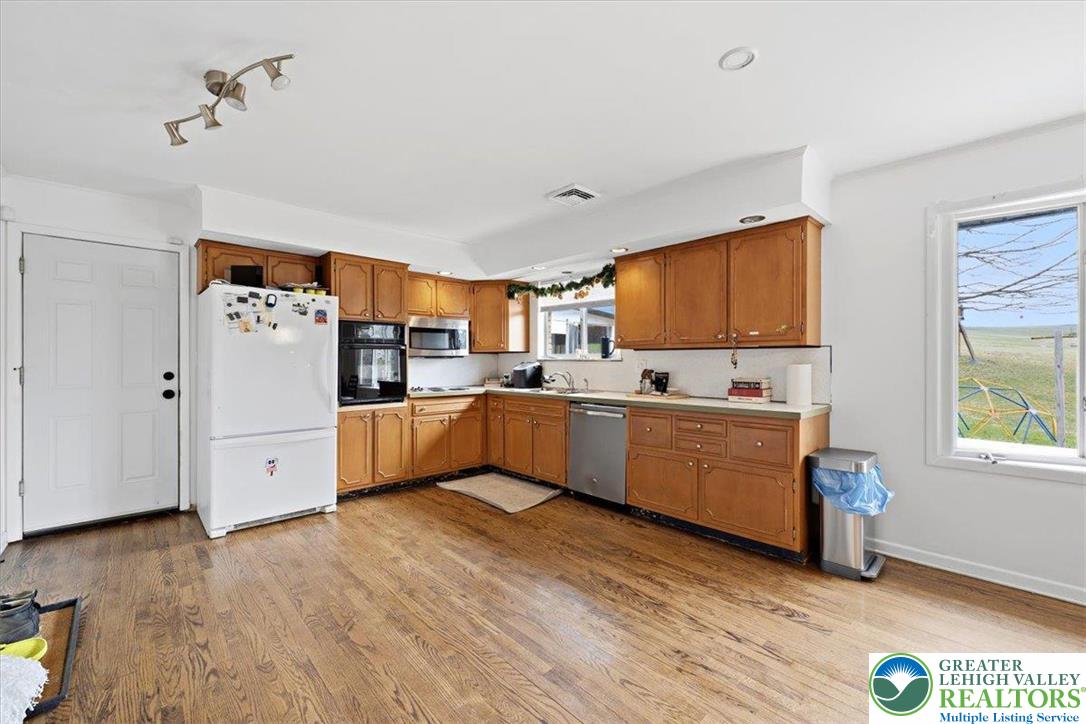 150 Diehl Road Easton, PA 18042 - Photo 14 of 21