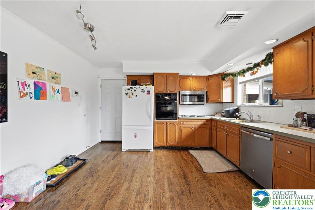 150 Diehl Road Easton, PA 18042 - Photo 17 of 21