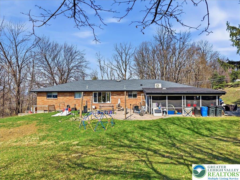 150 Diehl Road Easton, PA 18042 - Photo 3 of 21