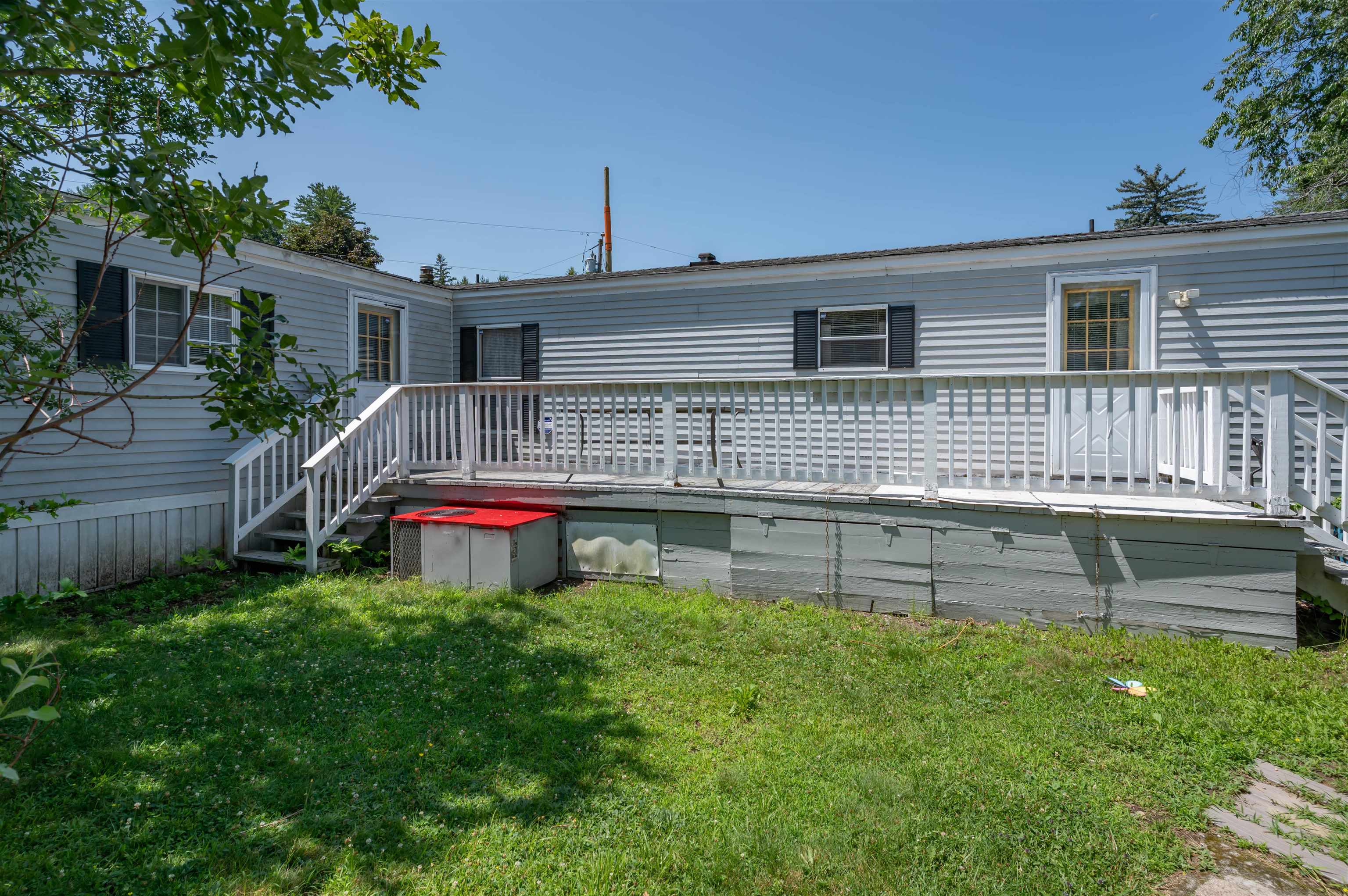 6 Embassy Avenue Hooksett, NH 03106 - Photo 37 of 40