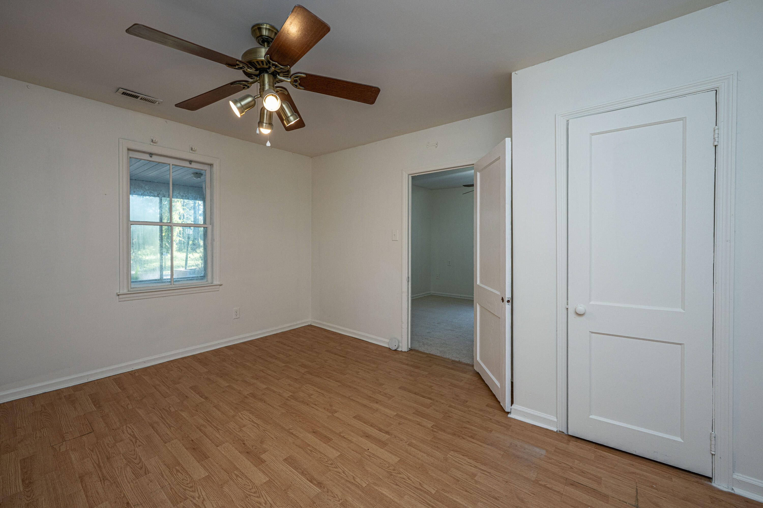 1063 South Pinckney Street McClellanville, SC 29458 - Photo 18 of 21 1063SPinckney030