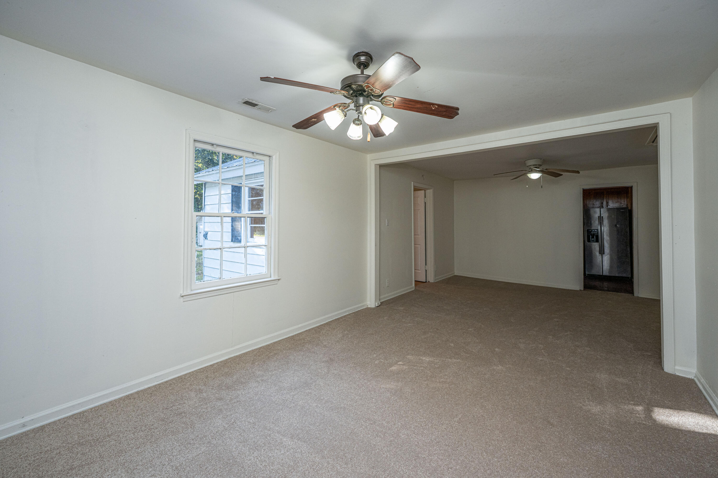 1063 South Pinckney Street McClellanville, SC 29458 - Photo 8 of 21 1063SPinckney015