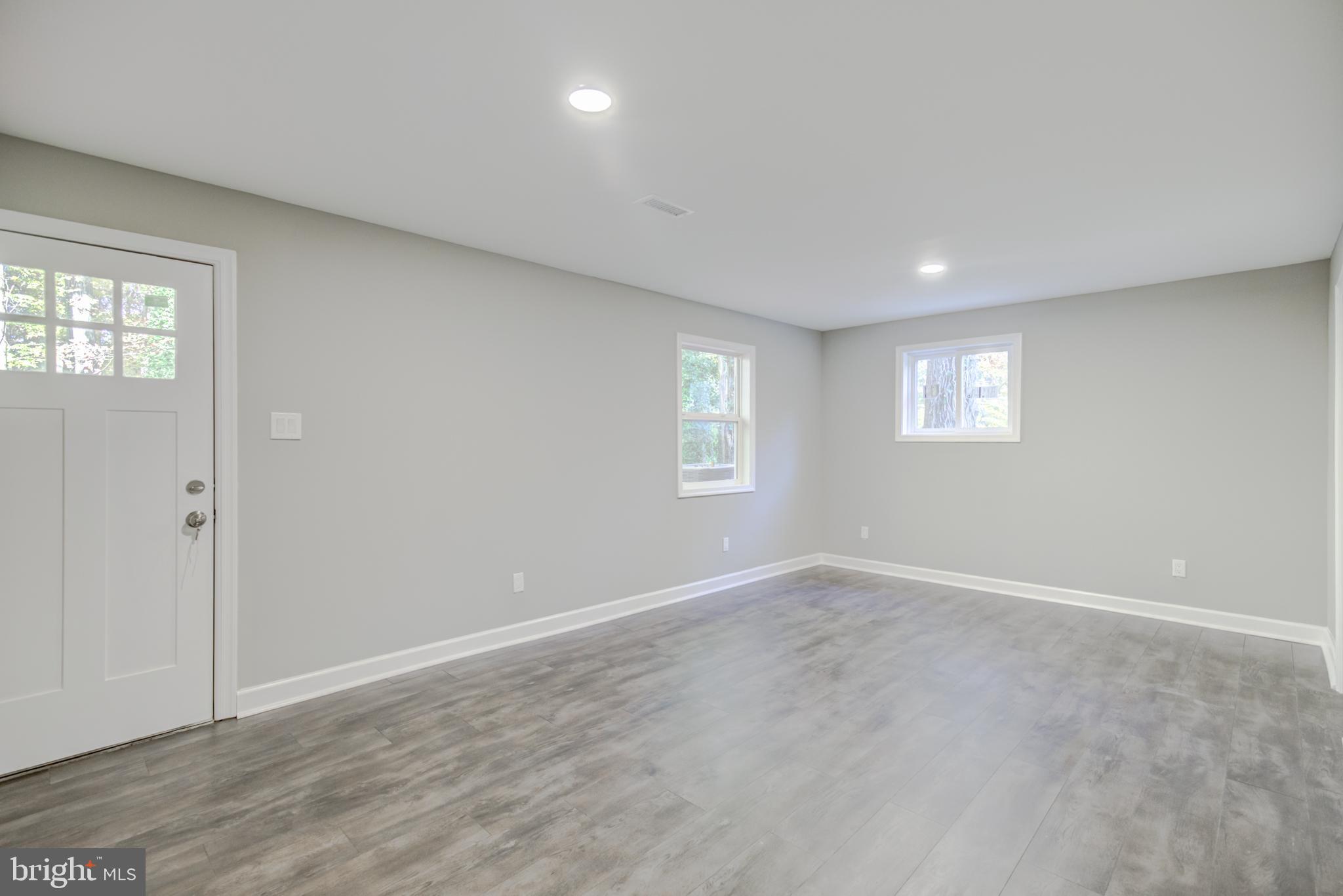 6133 Roxbury Avenue Springfield, VA 22152 - Photo 45 of 55 Gallery Image 45