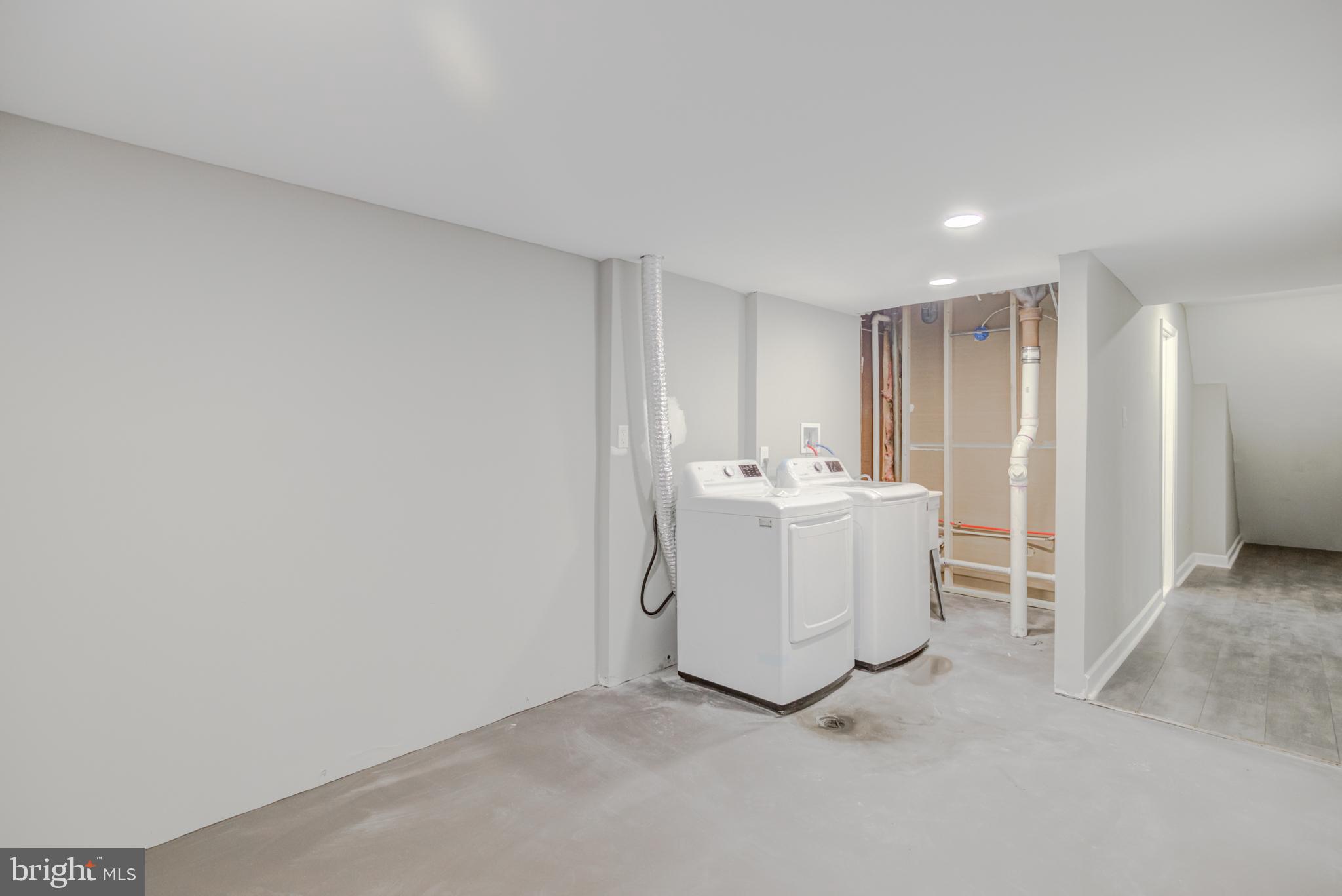 6133 Roxbury Avenue Springfield, VA 22152 - Photo 47 of 55 Gallery Image 47