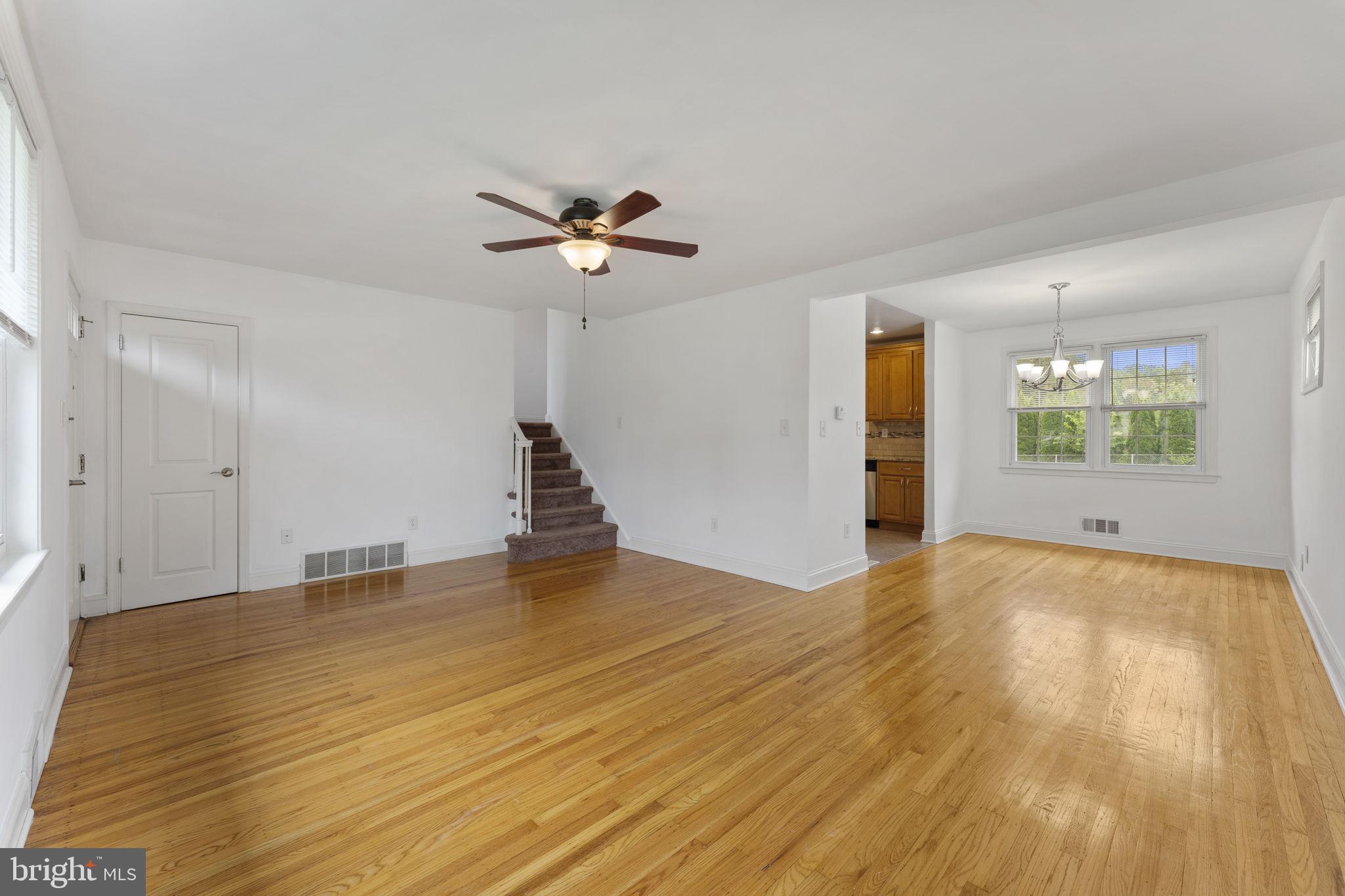 8 Grubb Road Malvern, PA 19355 - Photo 5 of 36