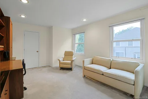 $1,250,000 | 44 Westfield Road, White Plains, NY 10605