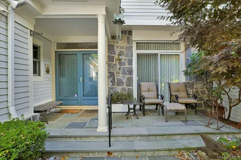 $1,250,000 | 44 Westfield Road, White Plains, NY 10605