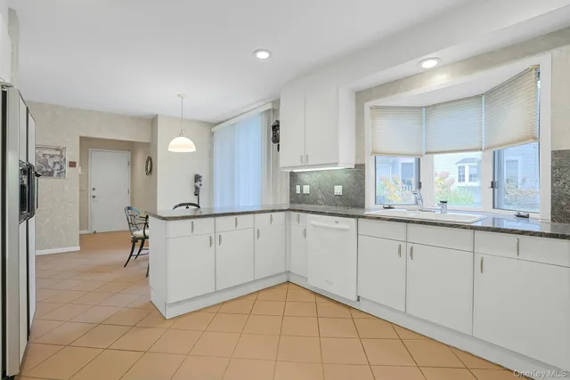 $1,195,000 | 44 Westfield Road, White Plains, NY 10605