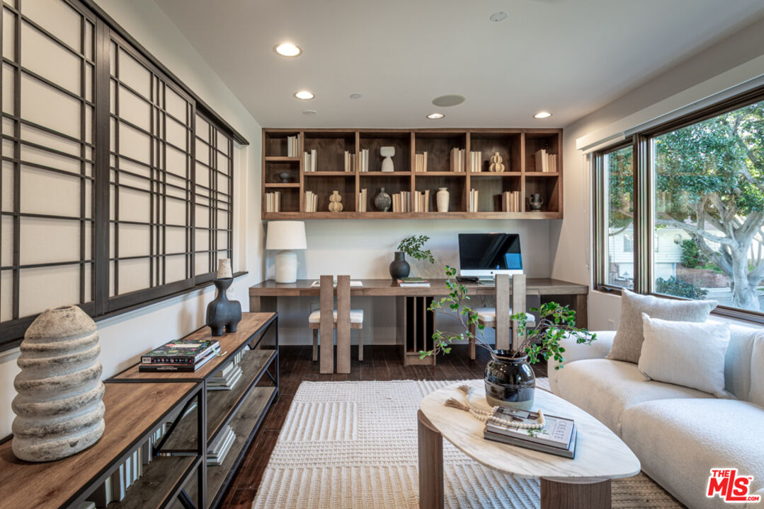 861 20th Street, Unit 1 Santa Monica, CA 90403 - Photo 18 of 34