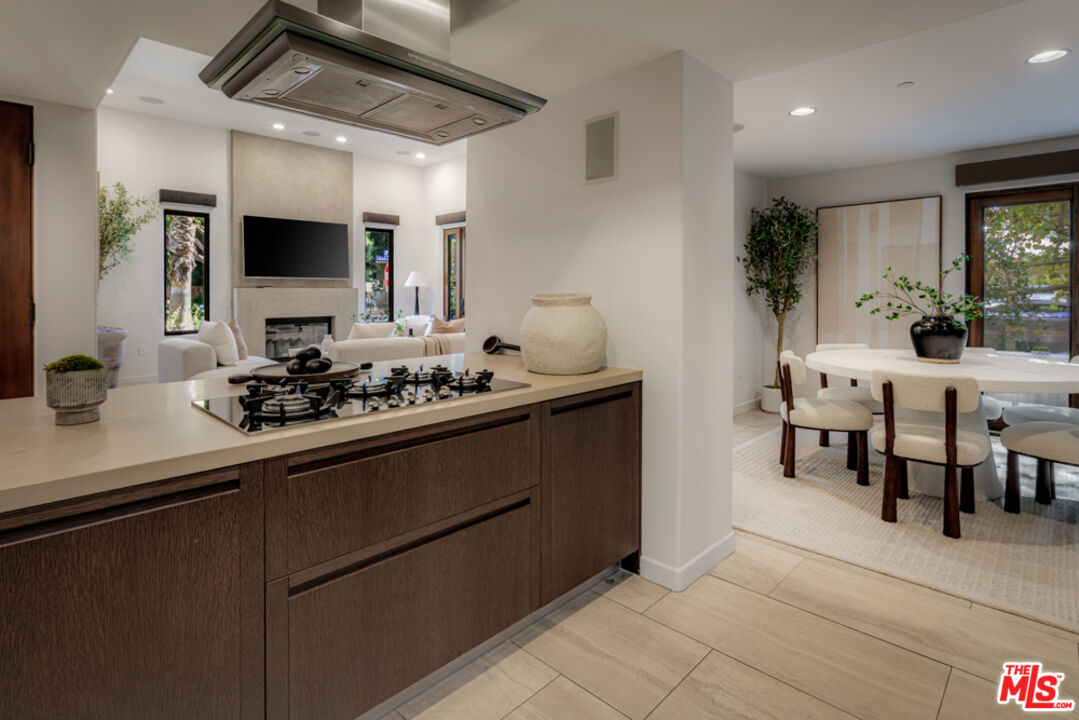 861 20th Street, Unit 1 Santa Monica, CA 90403 - Photo 10 of 34