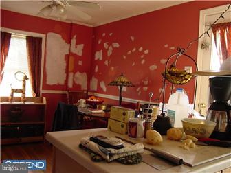 314 Garth Road Oreland, PA 19075 - Photo 3 of 10 Gallery Image 3