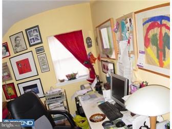 314 Garth Road Oreland, PA 19075 - Photo 6 of 10 Gallery Image 6