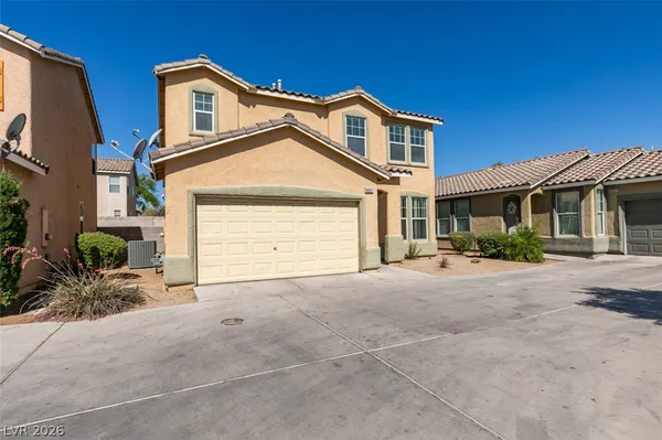$1,950 | 4957 Miners Ridge Drive, Las Vegas, NV 89122