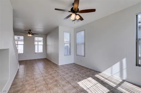 $1,950 | 4957 Miners Ridge Drive, Las Vegas, NV 89122