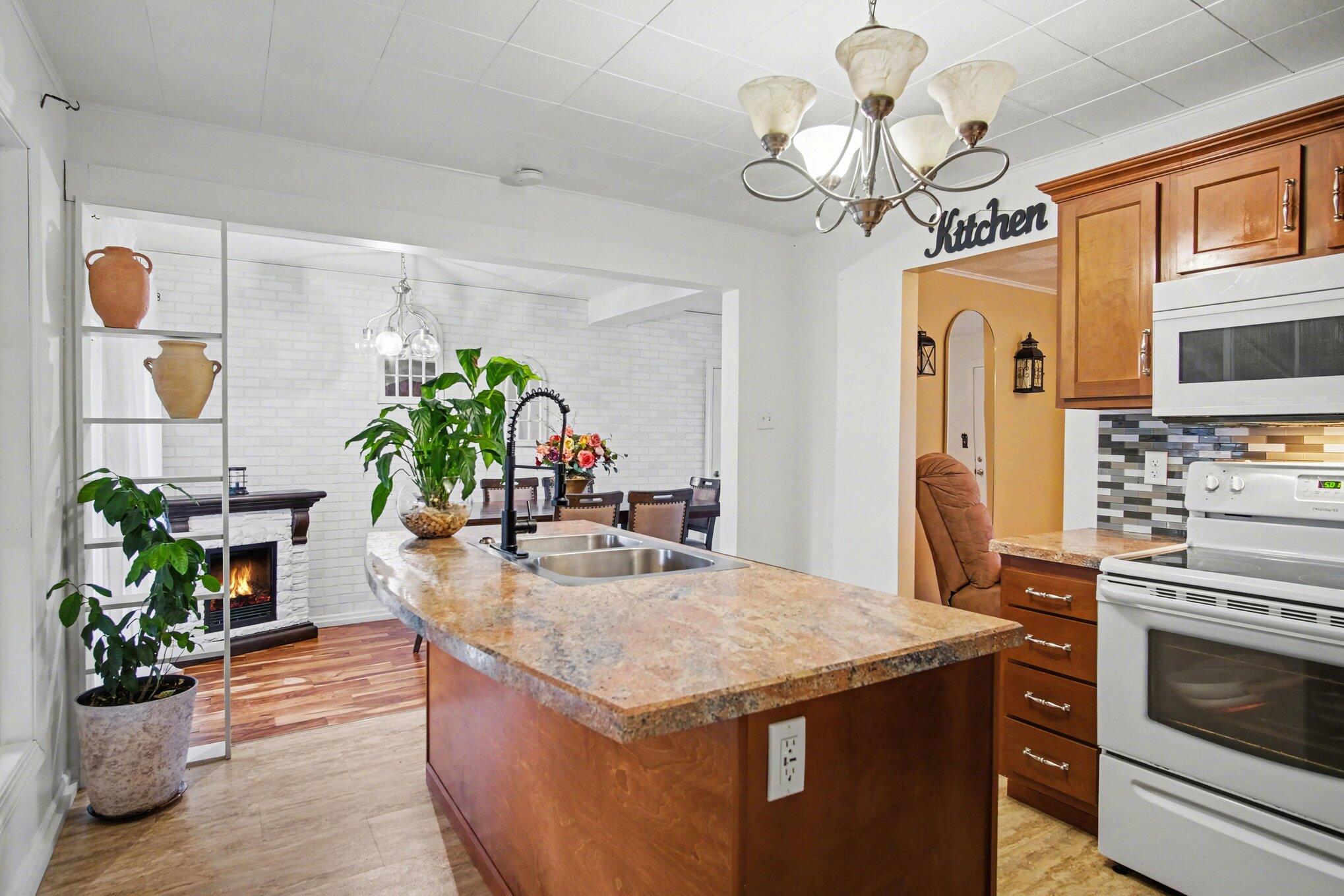 9263 Belding Road Belding, MI 48809 - Photo 13 of 22 Clint Maki Listing Broker 616-227-4887