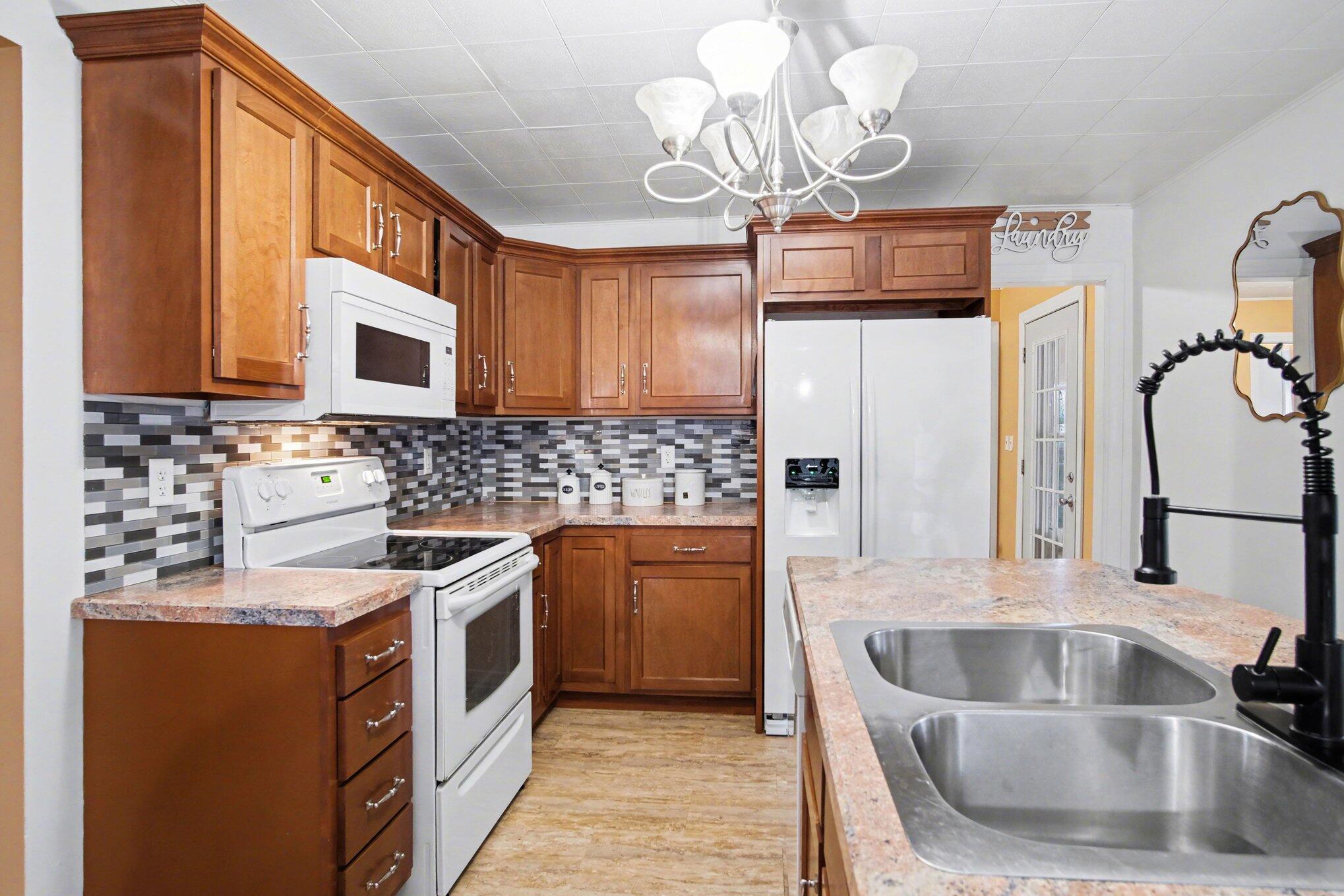 9263 Belding Road Belding, MI 48809 - Photo 16 of 22 Clint Maki Listing Broker 616-227-4887