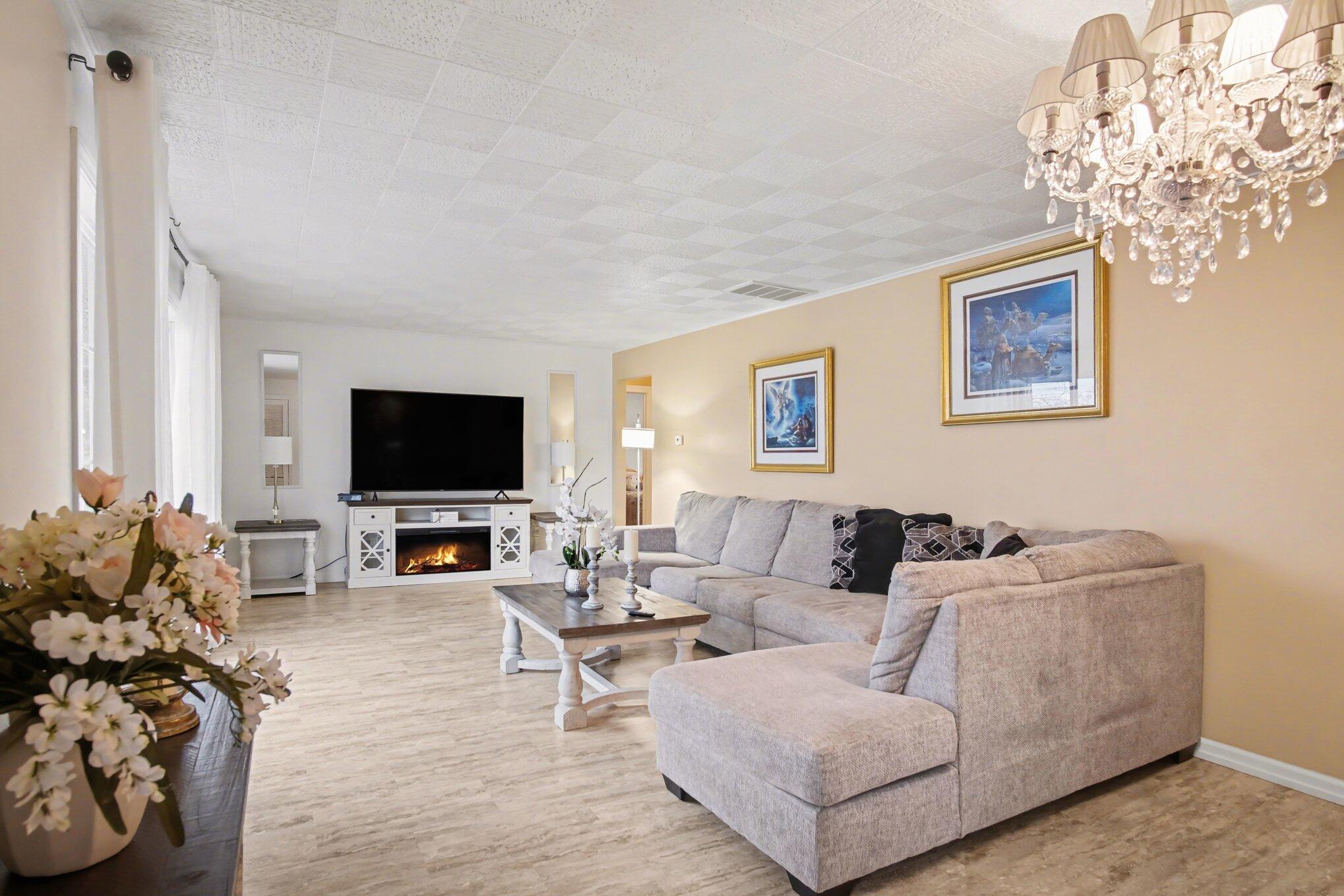 9263 Belding Road Belding, MI 48809 - Photo 3 of 22 Clint Maki Listing Broker 616-227-4887