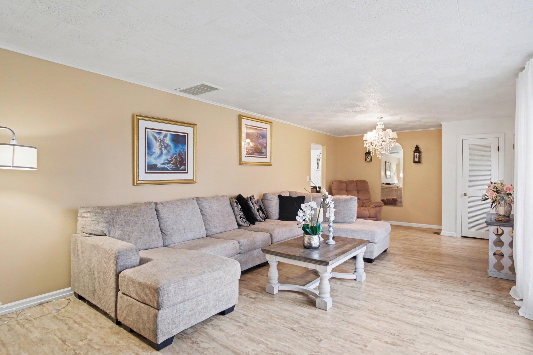 9263 Belding Road Belding, MI 48809 - Photo 5 of 22 Clint Maki Listing Broker 616-227-4887