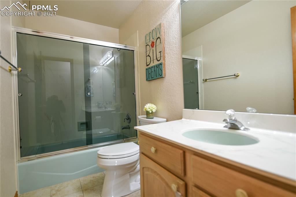 14645 Roller Coaster Road Colorado Springs, CO 80921 - Photo 20 of 40
