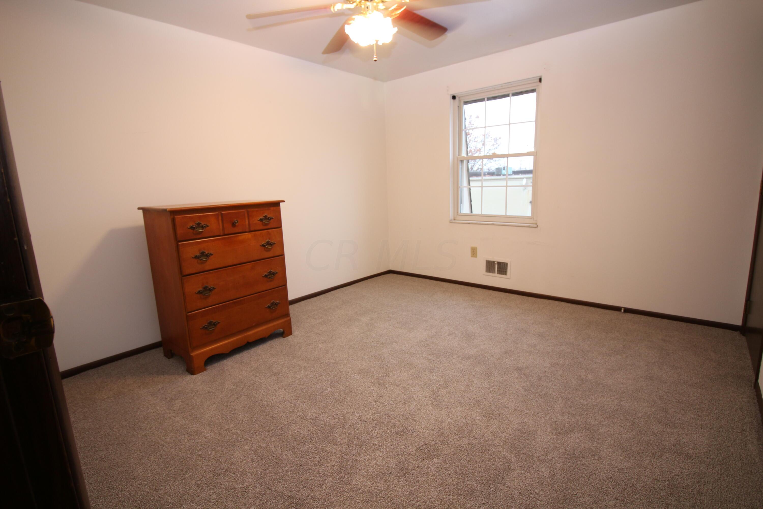 5738 Beechcroft Road, Unit G Columbus, OH 43229 - Photo 9 of 16 MBR
