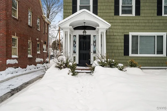 $199,000 | 17 Pleasant Street, Utica, NY 13501