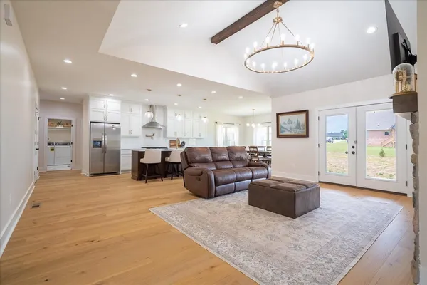$634,000 | 114 Hurst Drive, Leoma, TN 38468