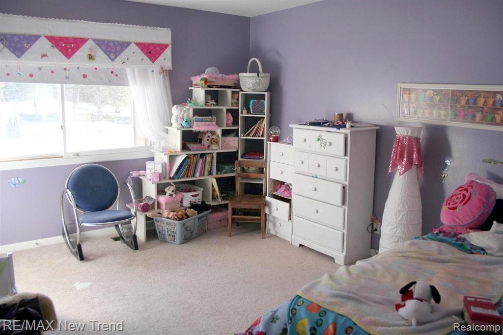 5200 Rector Court Bloomfield Hills, MI 48302 - Photo 17 of 25 Bedroom # 3