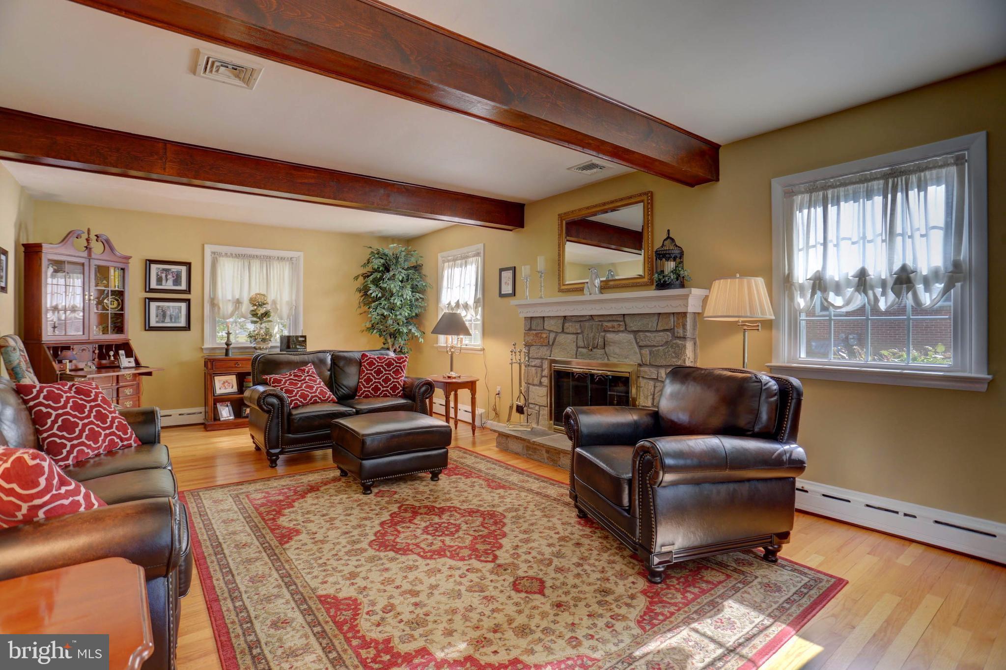 1427 Eden Road Lancaster, PA 17601 - Photo 23 of 39