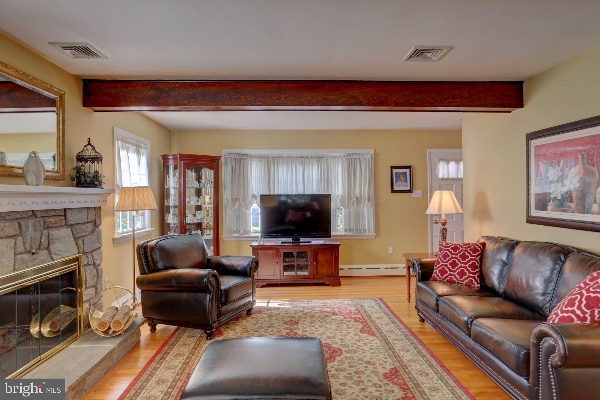 1427 Eden Road Lancaster, PA 17601 - Photo 25 of 39
