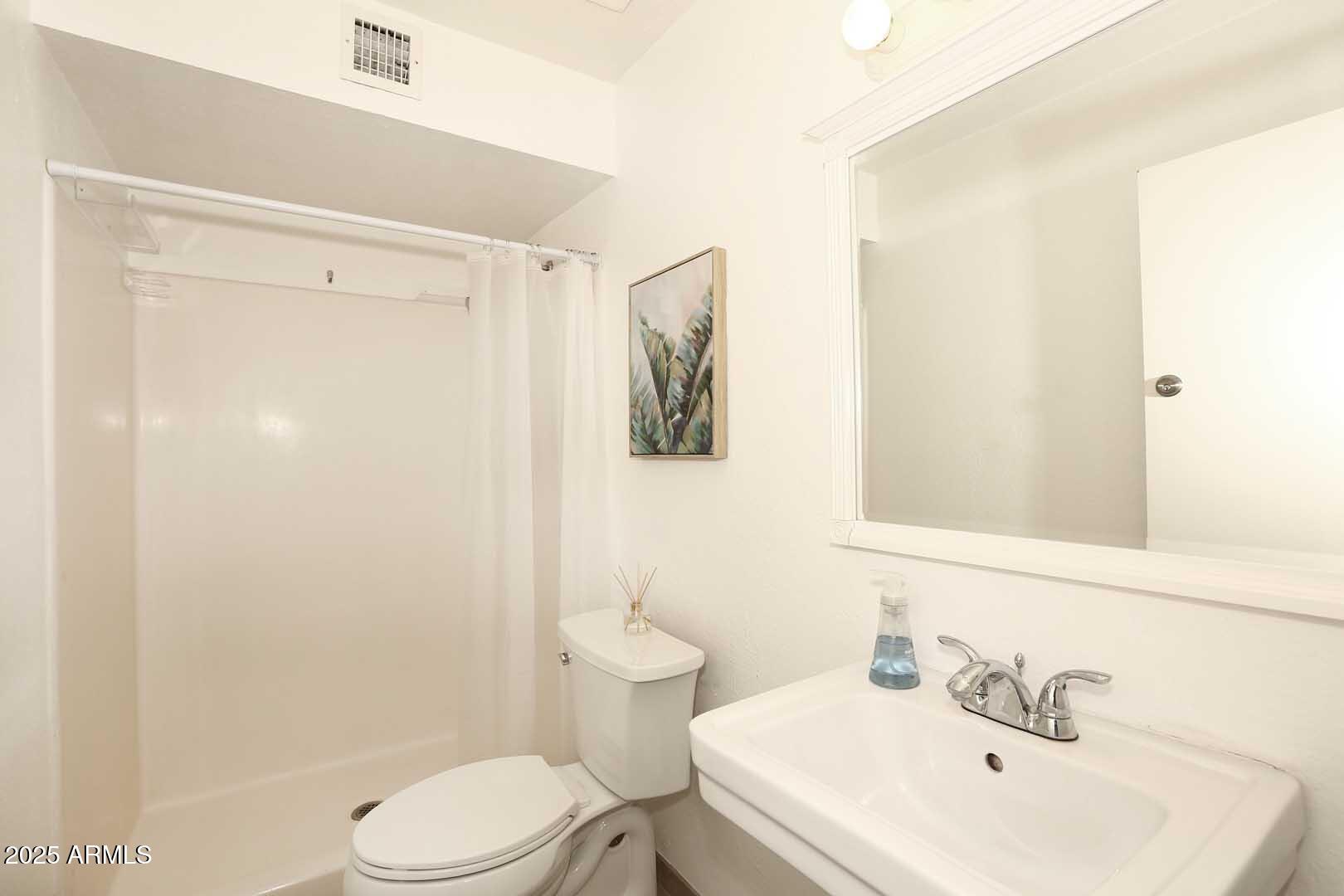 3928 North Granite Reef Road Scottsdale, AZ 85251 - Photo 26 of 50 Primary Bath