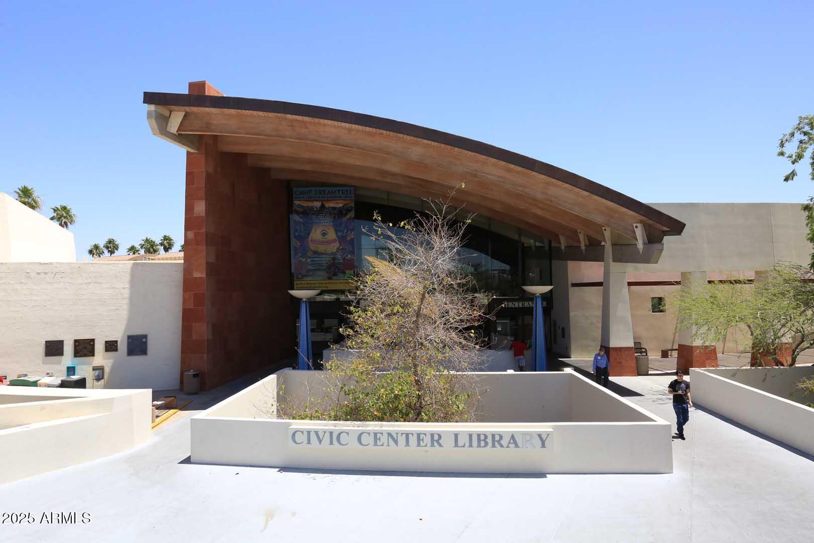 3928 North Granite Reef Road Scottsdale, AZ 85251 - Photo 39 of 50 Civic Center Library