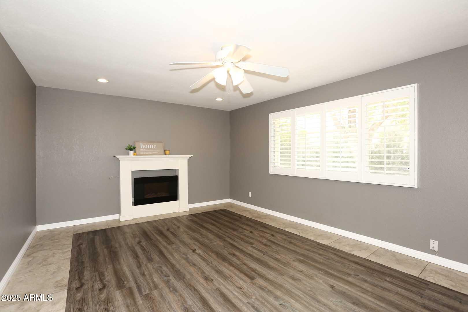 3928 North Granite Reef Road Scottsdale, AZ 85251 - Photo 10 of 50 Living Room2