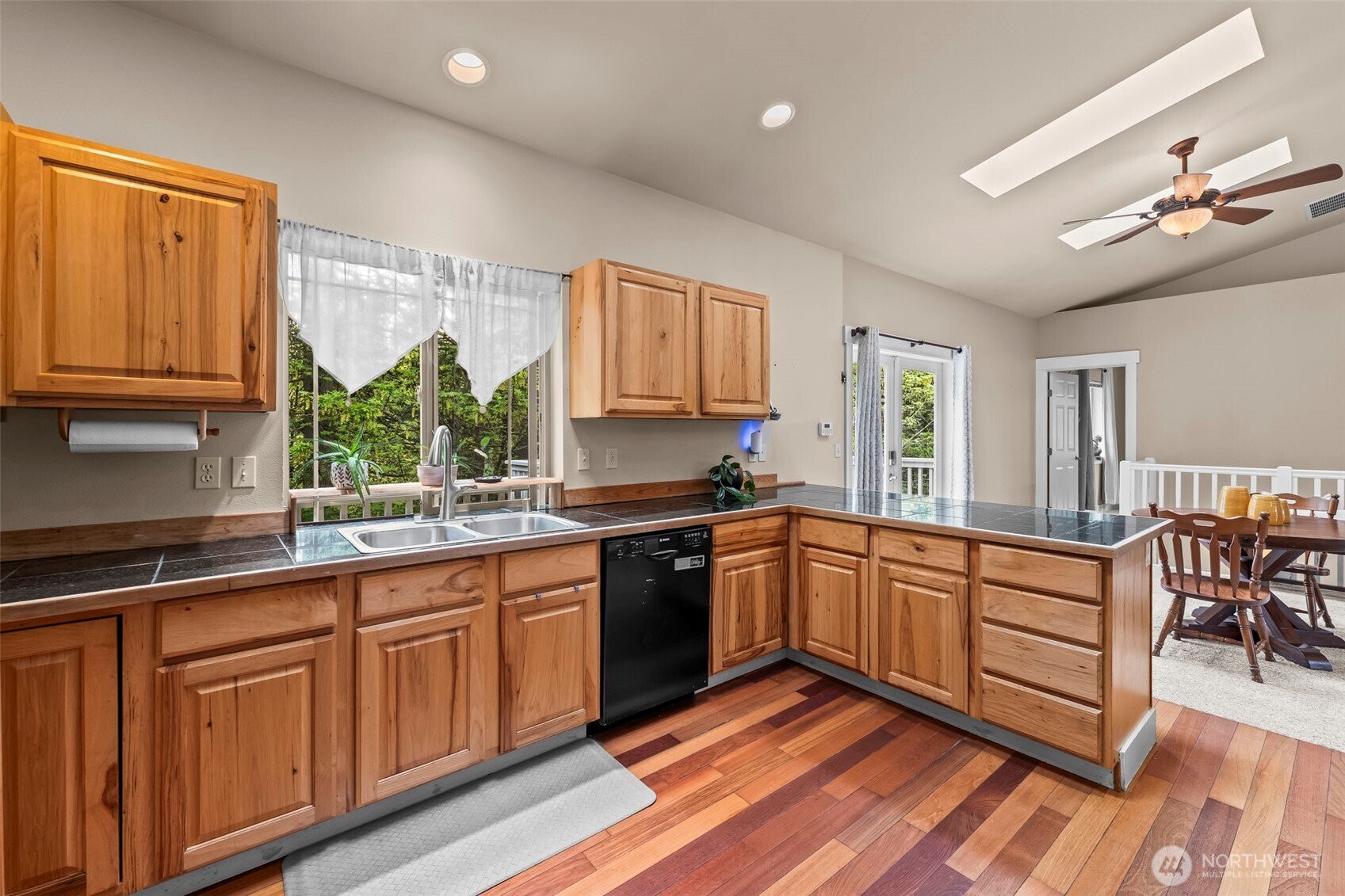 15445 Levin Road Northwest Poulsbo, WA 98370 - Photo 12 of 32