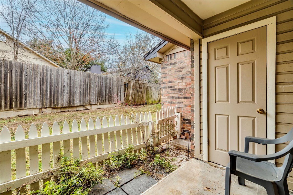1601 Faro Drive, Unit 1402 Austin, TX 78741 - Photo 20 of 29