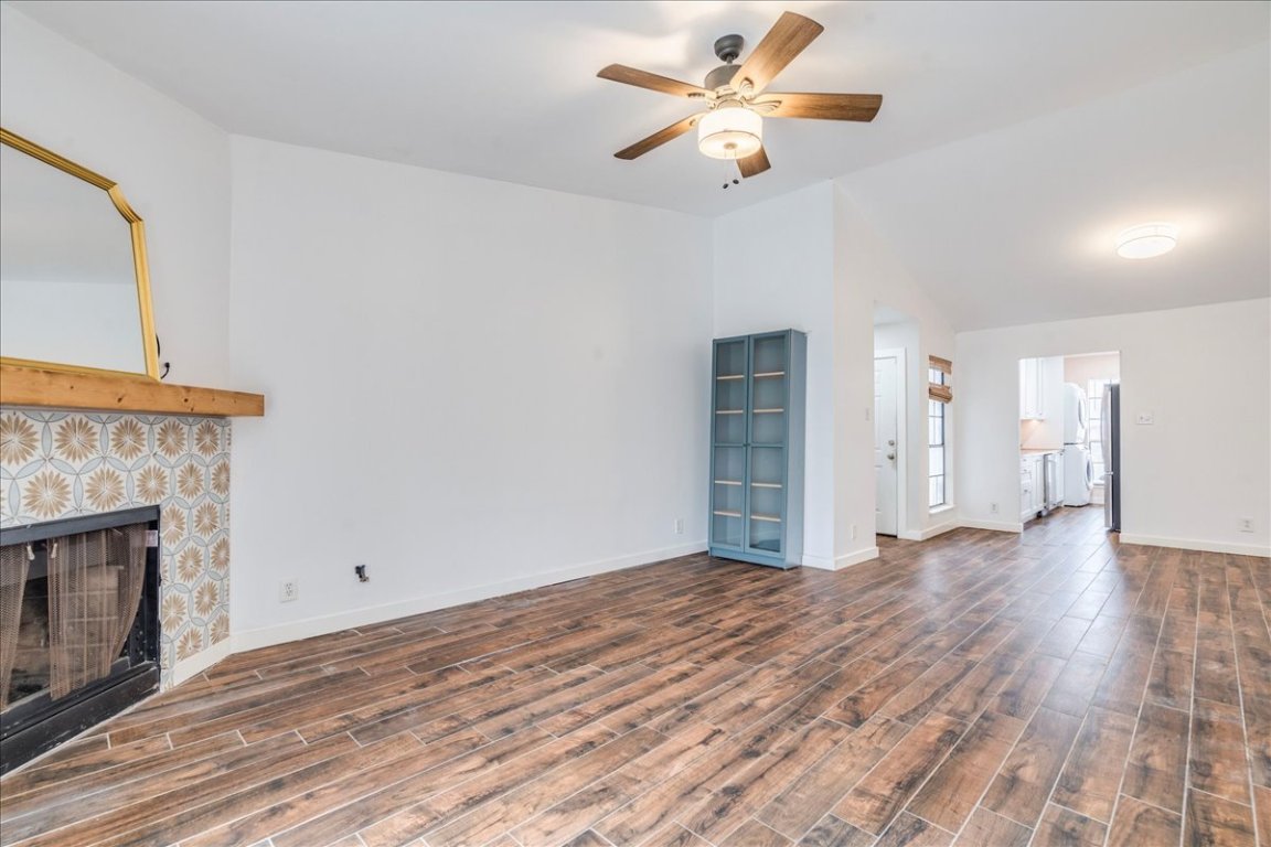 1601 Faro Drive, Unit 1402 Austin, TX 78741 - Photo 5 of 28