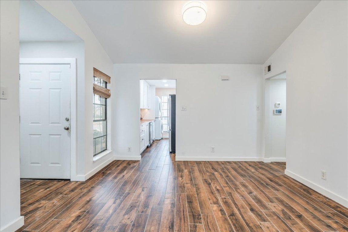 1601 Faro Drive, Unit 1402 Austin, TX 78741 - Photo 6 of 28