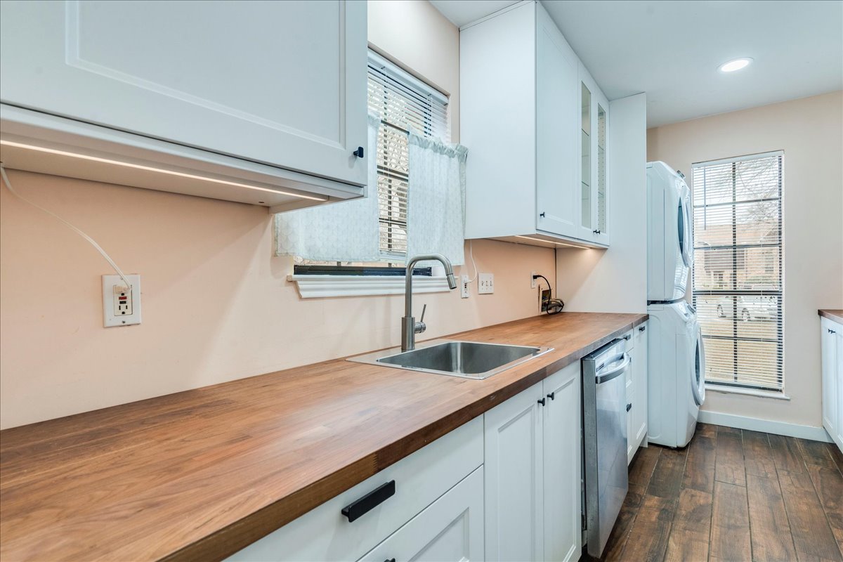 1601 Faro Drive, Unit 1402 Austin, TX 78741 - Photo 7 of 29