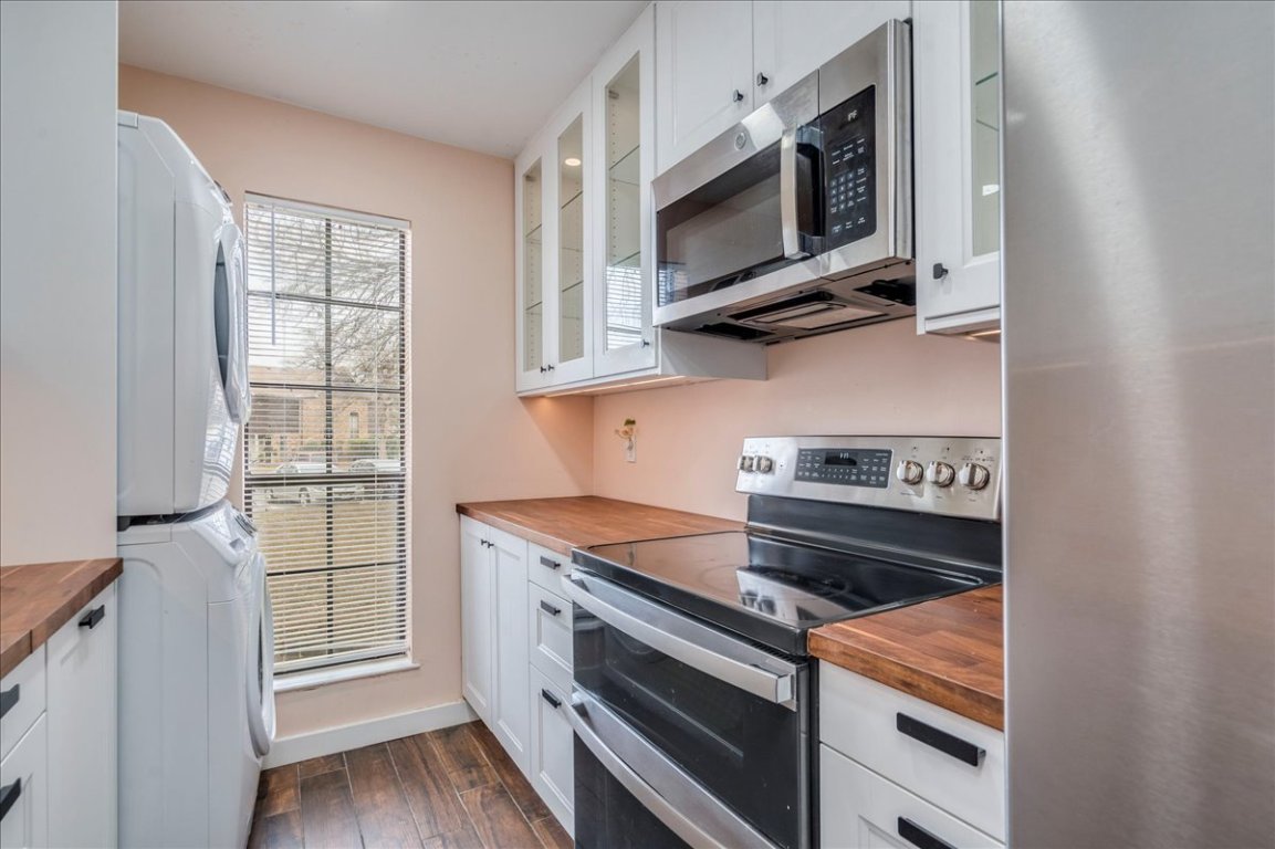 1601 Faro Drive, Unit 1402 Austin, TX 78741 - Photo 8 of 28