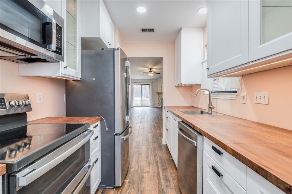 1601 Faro Drive, Unit 1402 Austin, TX 78741 - Photo 10 of 28