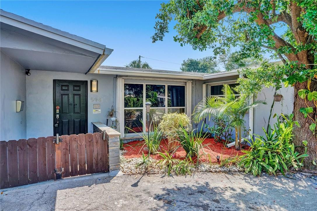598 Northwest 14th Avenue Boca Raton, FL 33486 - Photo 5 of 62 Photo 5