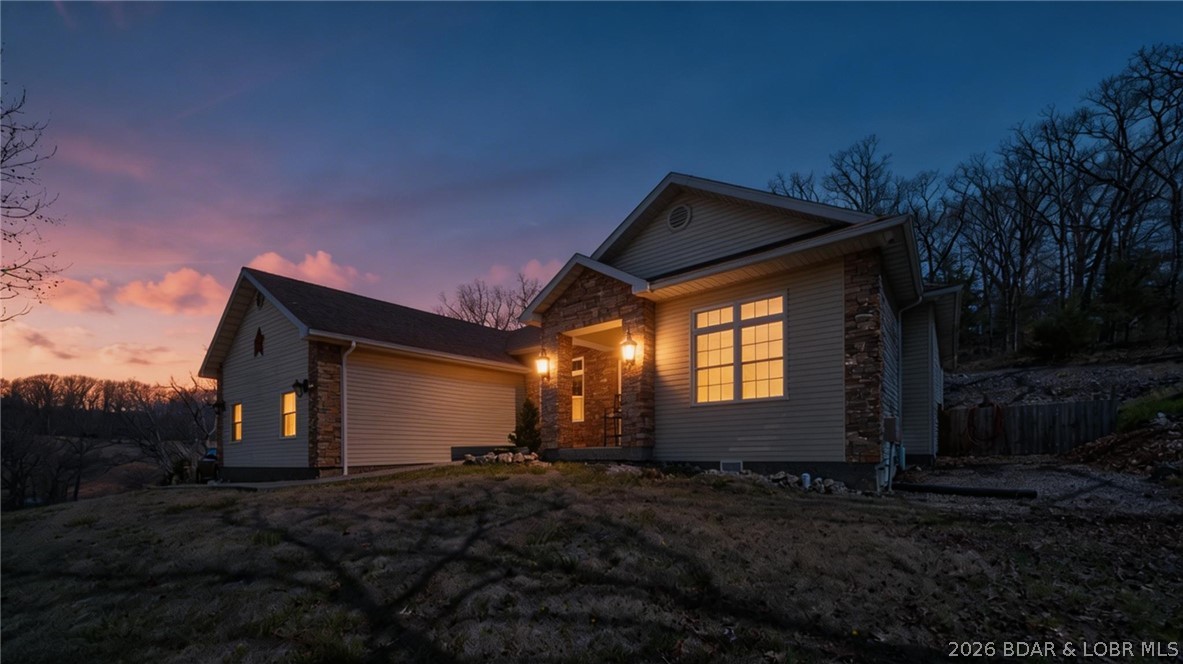 Front of 47 Mockingbird at Dusk