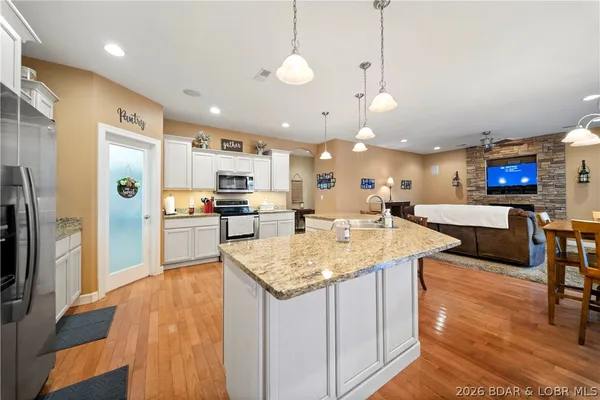 $550,000 | 47 Mockingbird Road, Lake Ozark, MO 65049