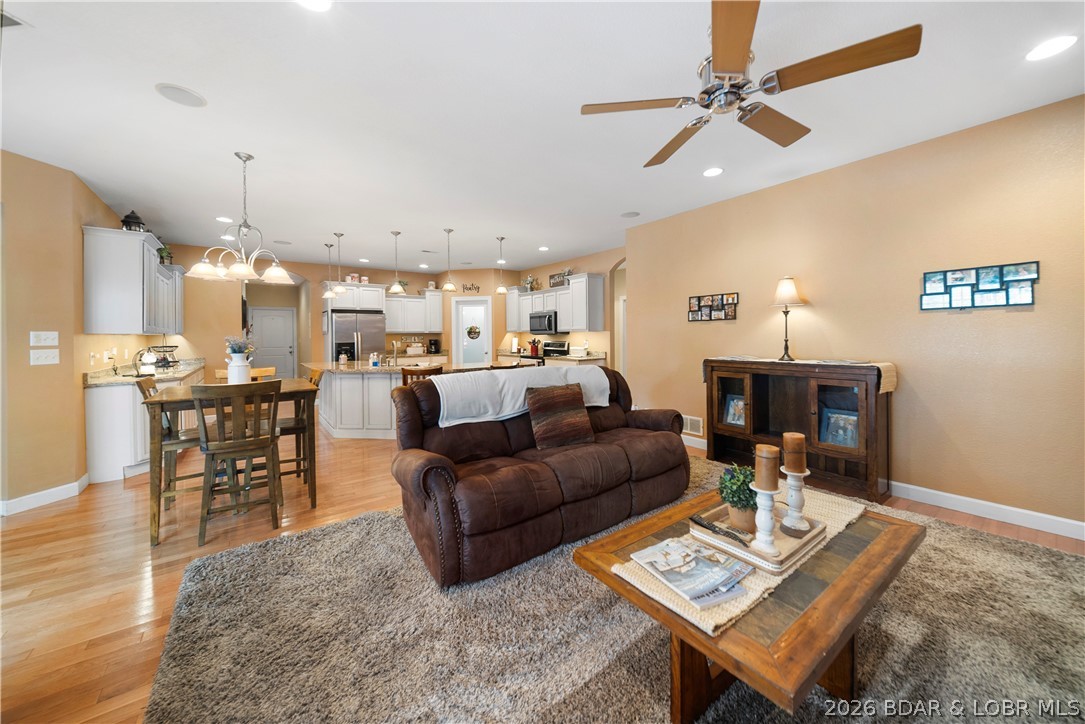 47 Mockingbird Road Lake Ozark, MO 65049 - Photo 25 of 65