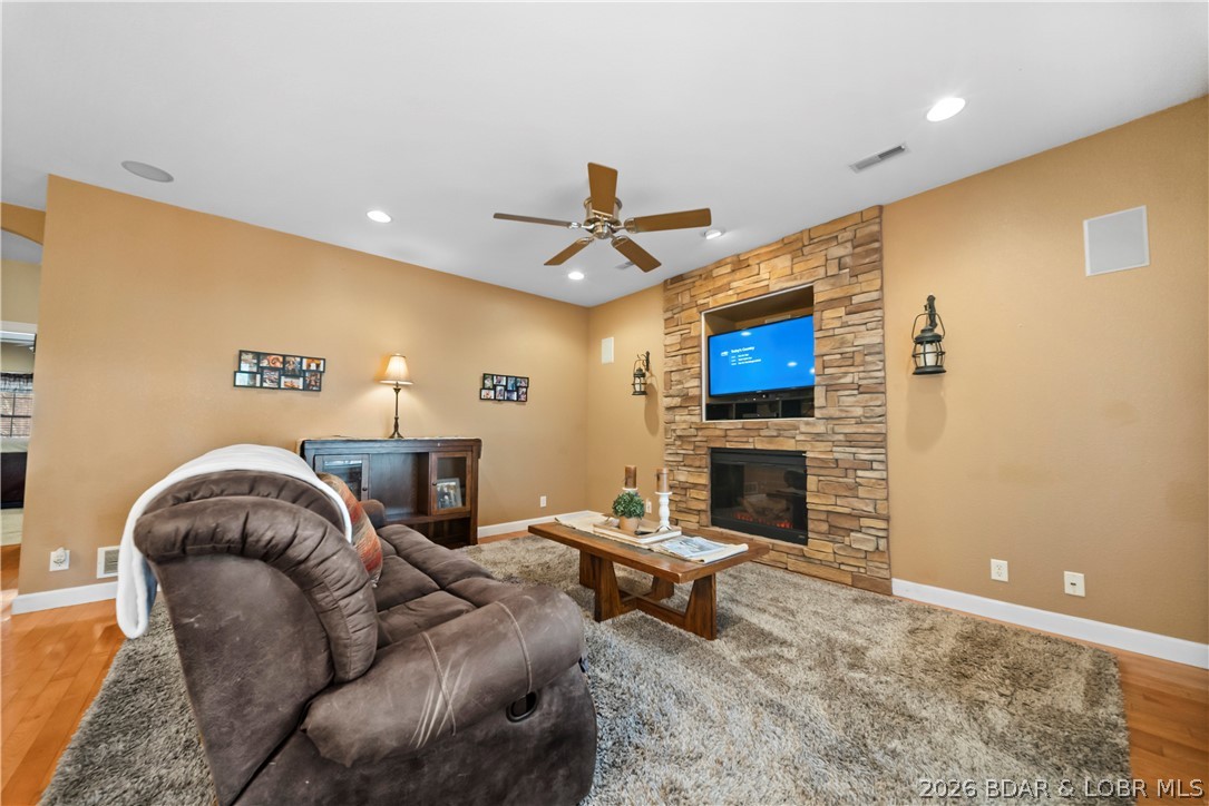 47 Mockingbird Road Lake Ozark, MO 65049 - Photo 26 of 65