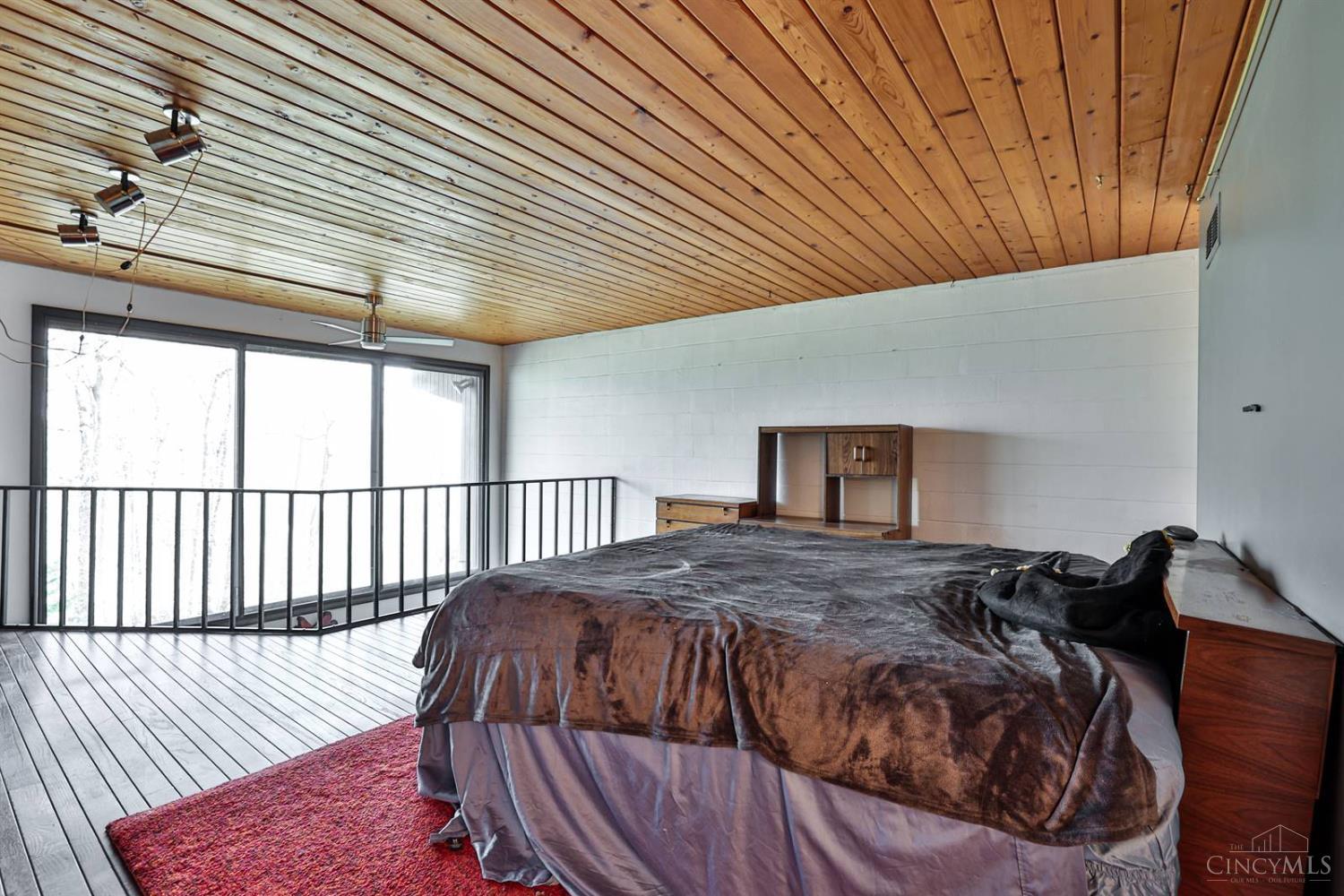 8288 Bridle Road Cincinnati, OH 45244 - Photo 21 of 60 Gallery Image 21