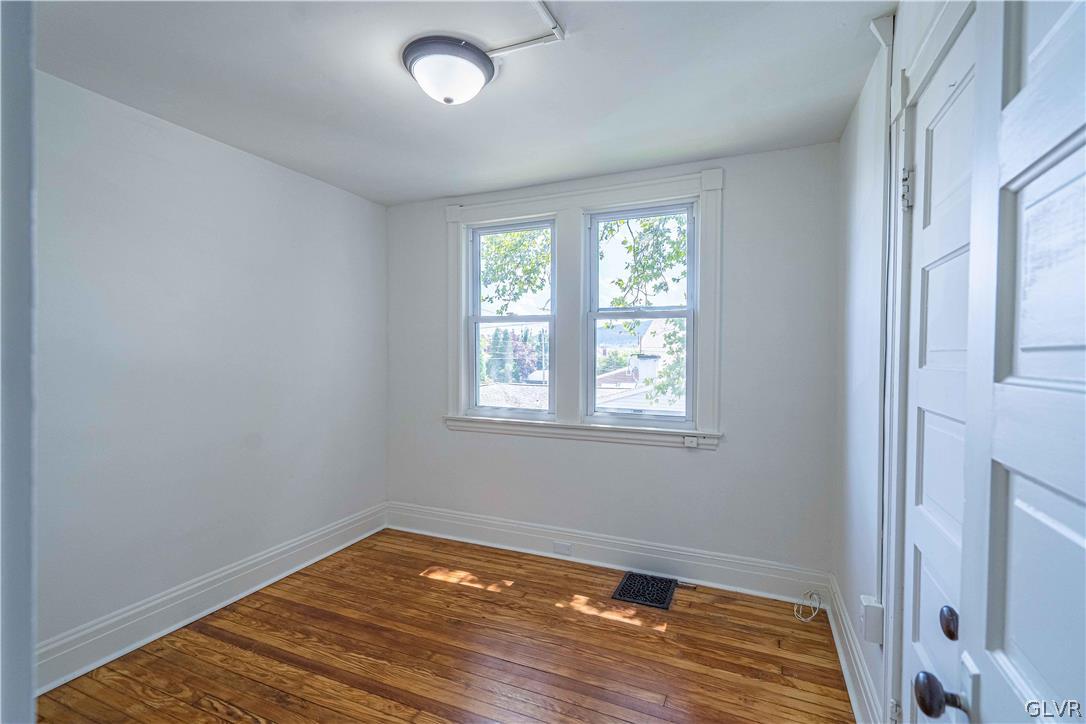 814 Hawthorne Road Bethlehem, PA 18018 - Photo 20 of 21 Gallery Image 20
