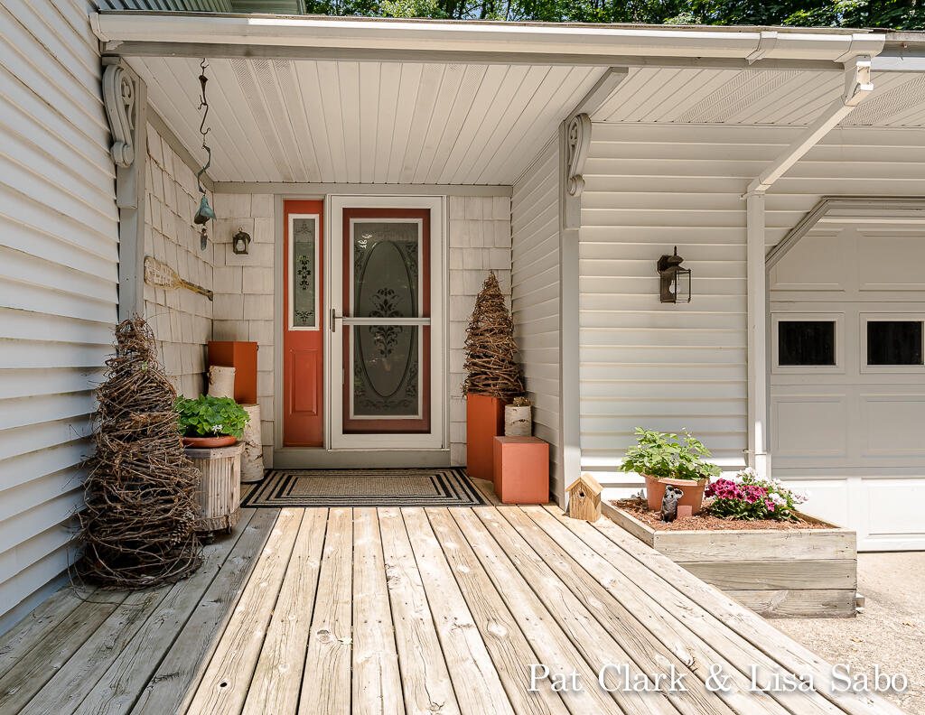 17469 West Spring Lake Road Spring Lake, MI 49456 - Photo 2 of 52 17469WSPringLakeRd02Lores