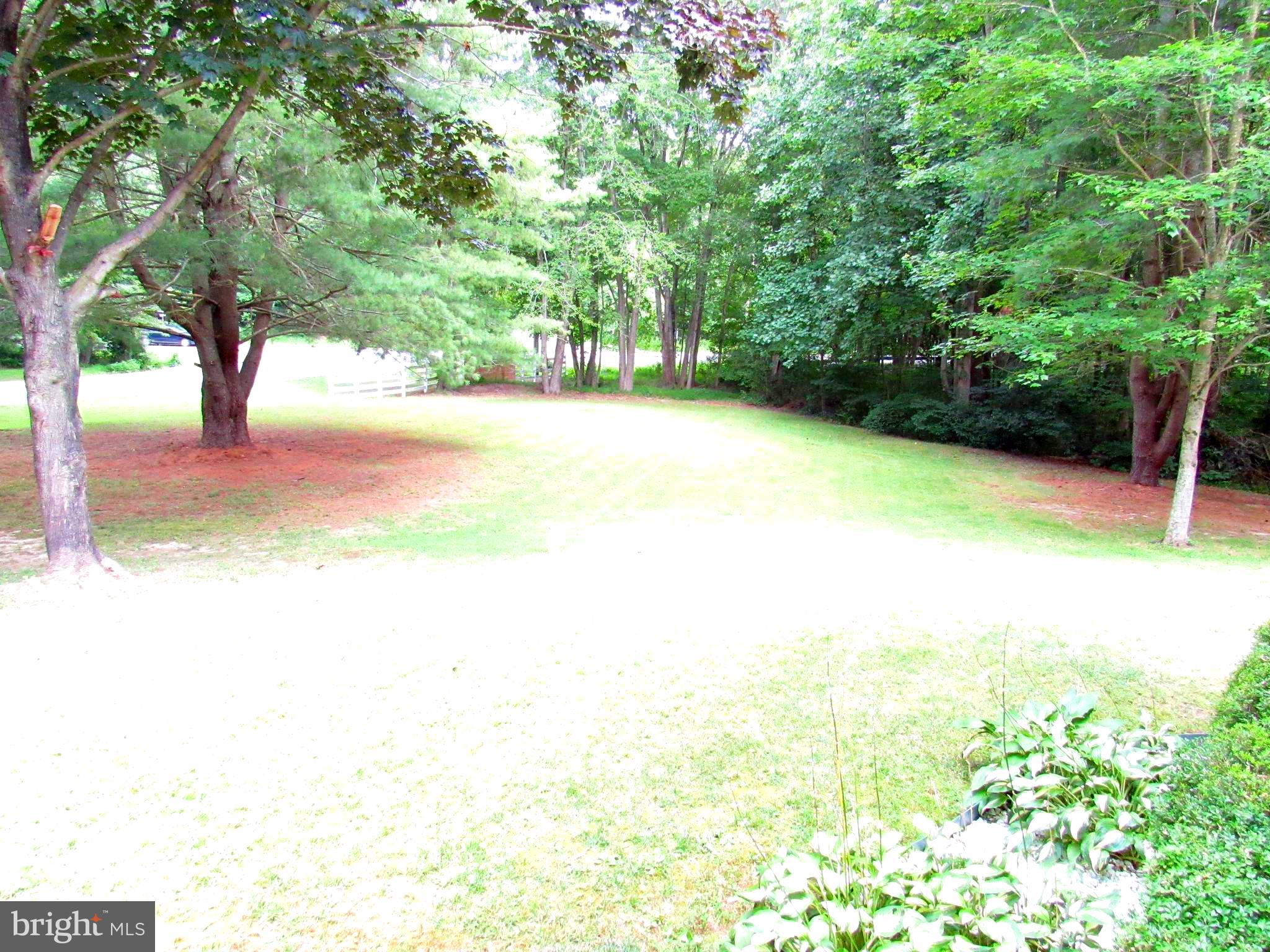 3235 Richfield Road Huntingtown, MD 20639 - Photo 14 of 64 Front yard view