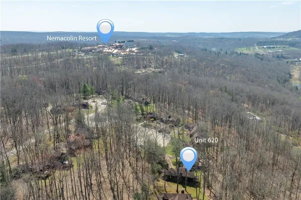 $425,000 | 620 The Maples, Farmington, PA 15437